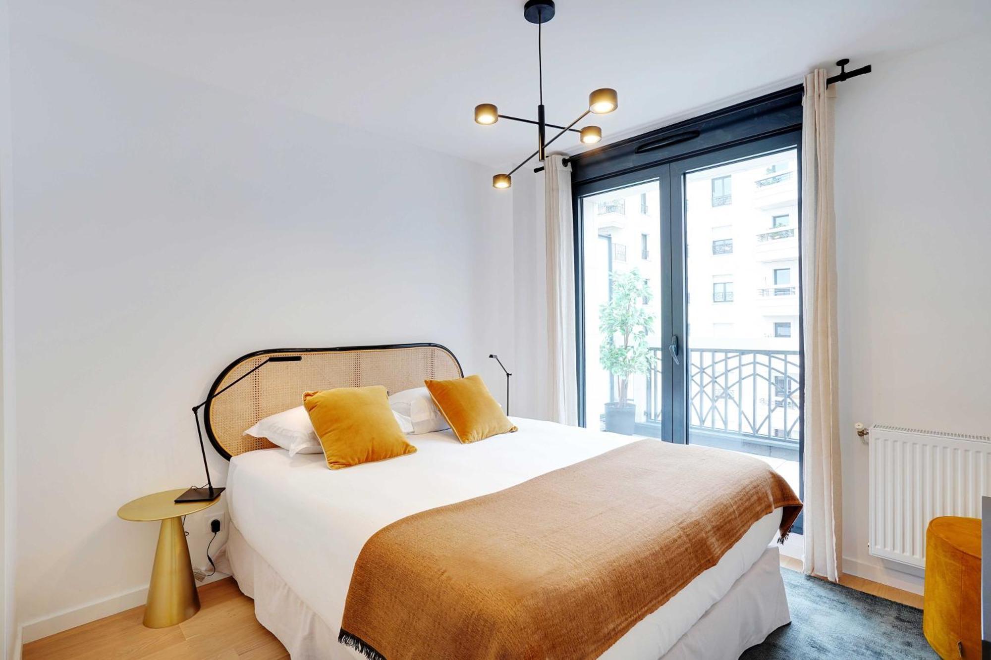 Raffinement Et Confort Dans Cette Residence A Levallois-Perret Exterior foto