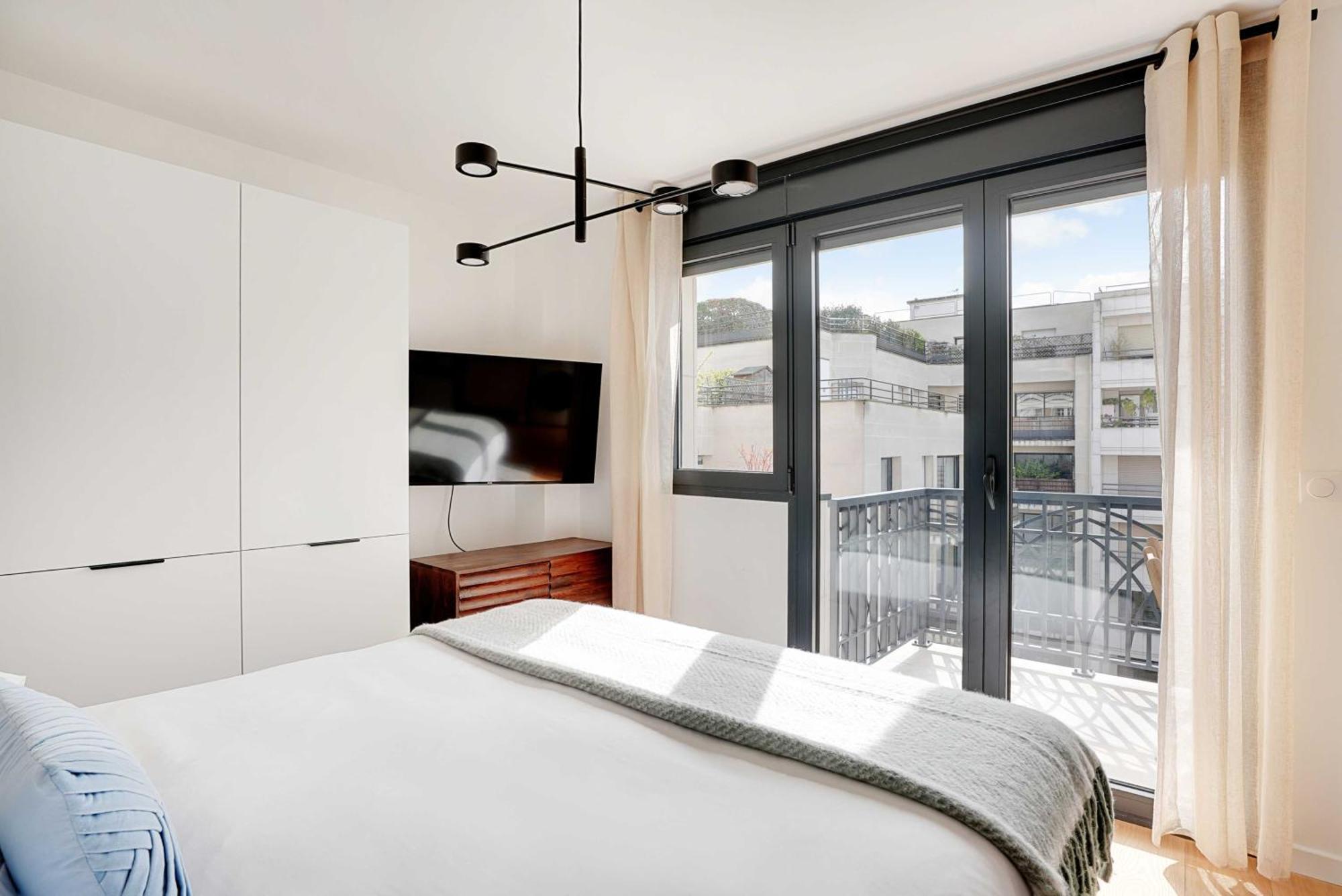 Raffinement Et Confort Dans Cette Residence A Levallois-Perret Exterior foto