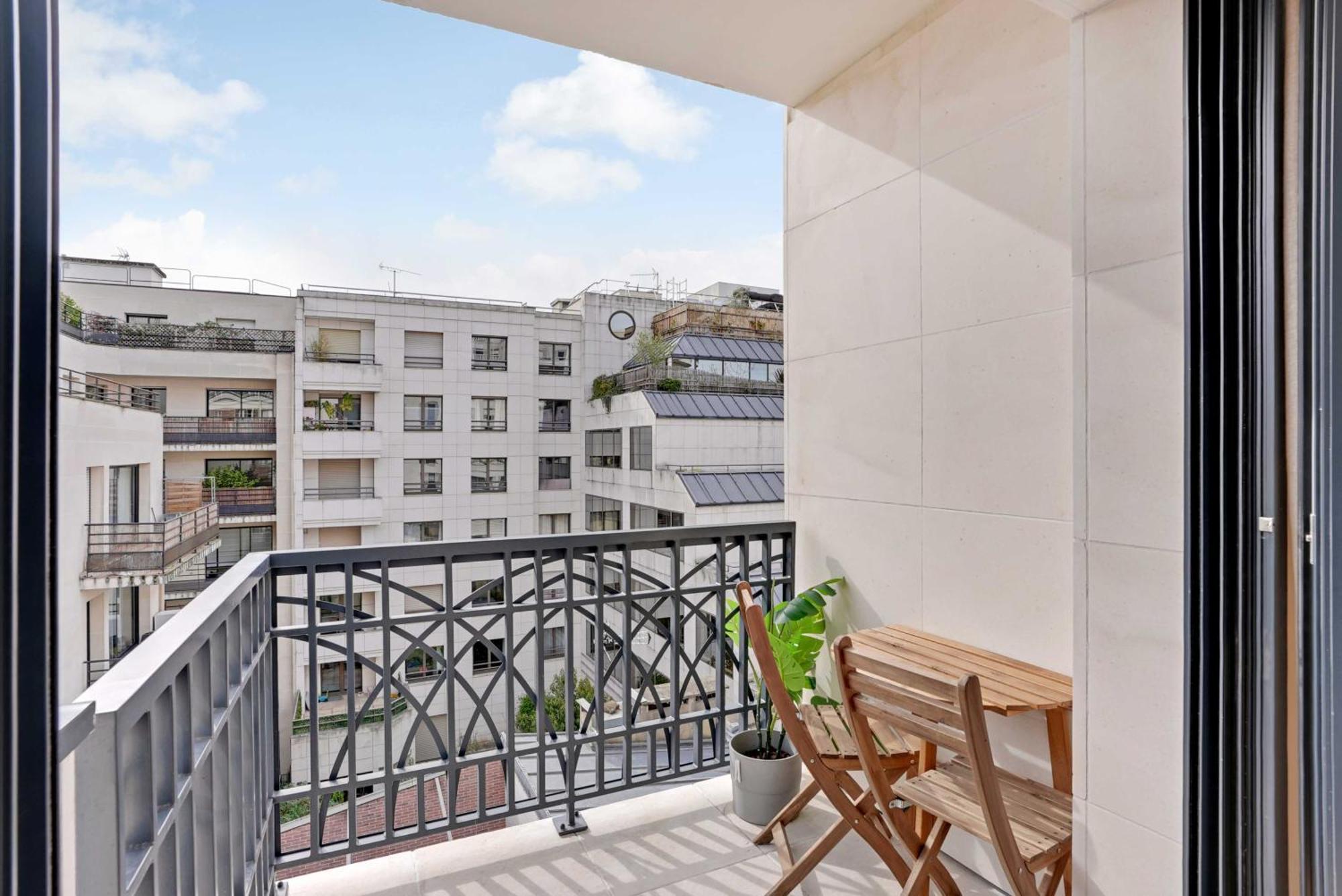 Raffinement Et Confort Dans Cette Residence A Levallois-Perret Exterior foto