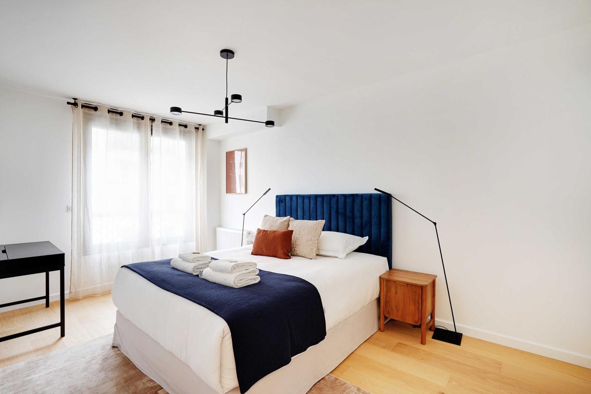 Raffinement Et Confort Dans Cette Residence A Levallois-Perret Exterior foto